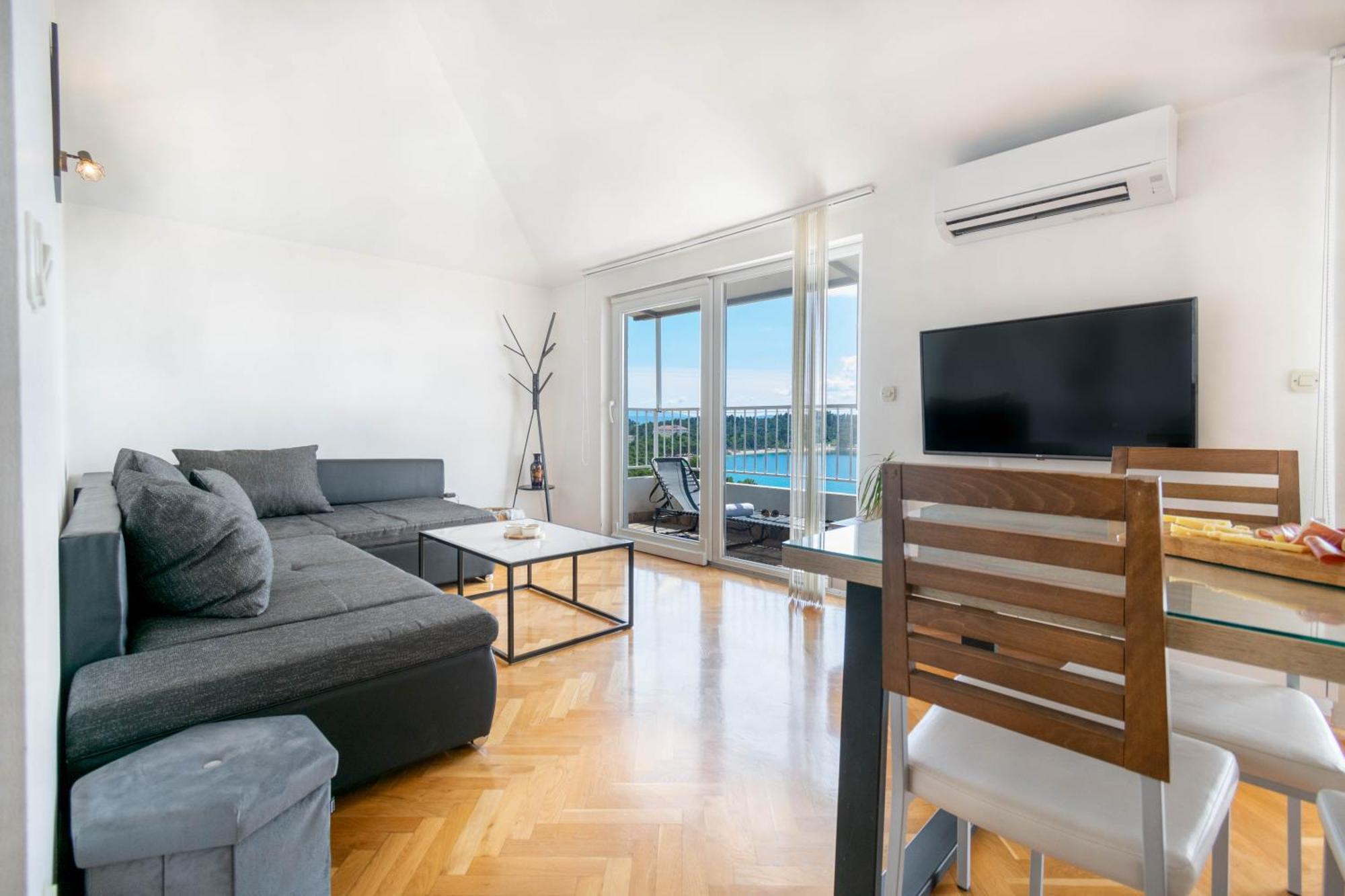Apartment 30 M From Beach,Makarska,Marija Екстериор снимка