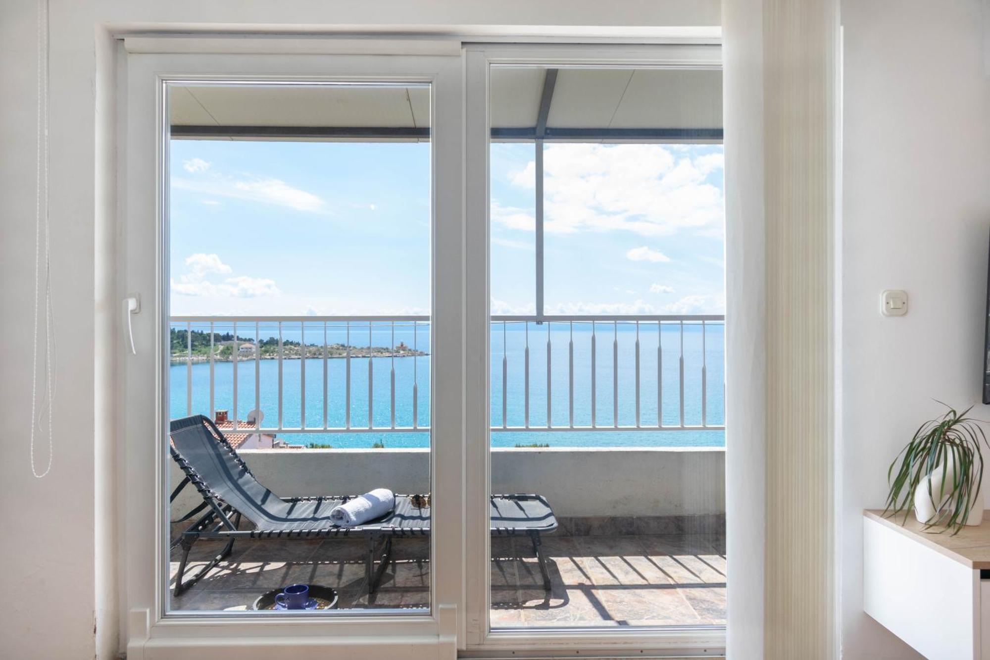 Apartment 30 M From Beach,Makarska,Marija Екстериор снимка