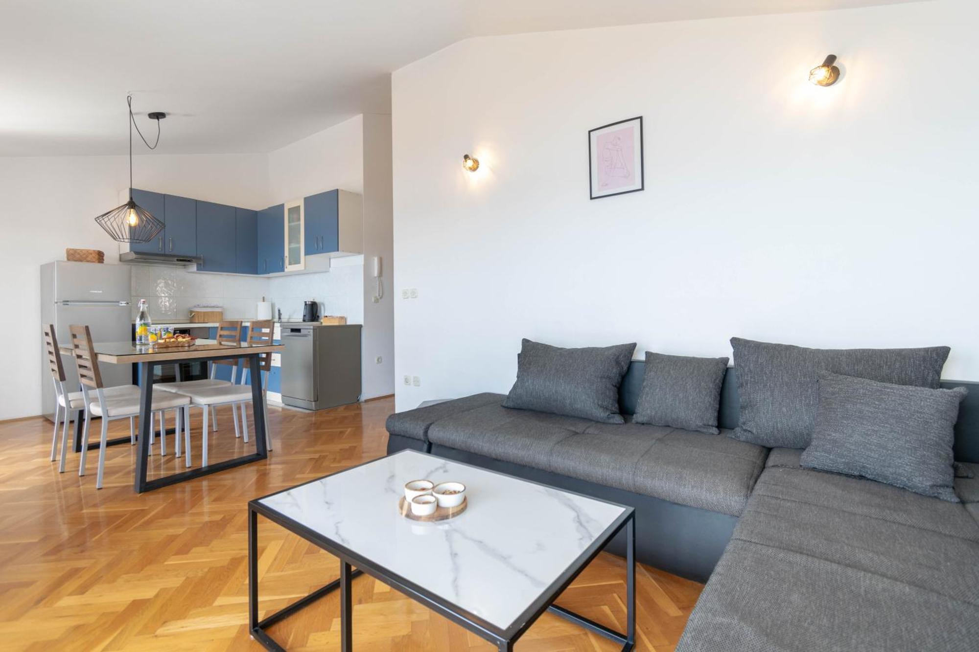 Apartment 30 M From Beach,Makarska,Marija Екстериор снимка